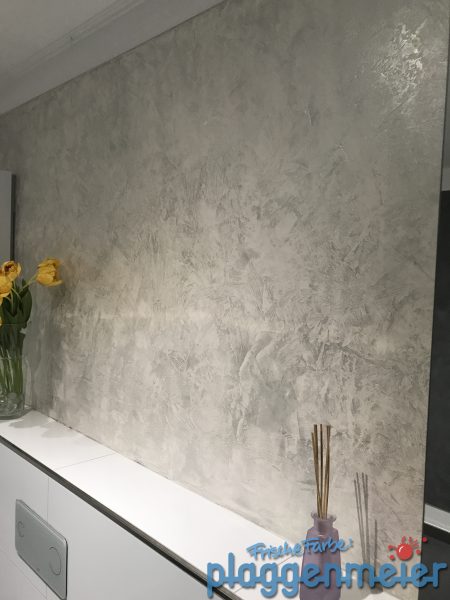 Badgestaltung exklusiv - mit Valpaint Design - Frische Farbe